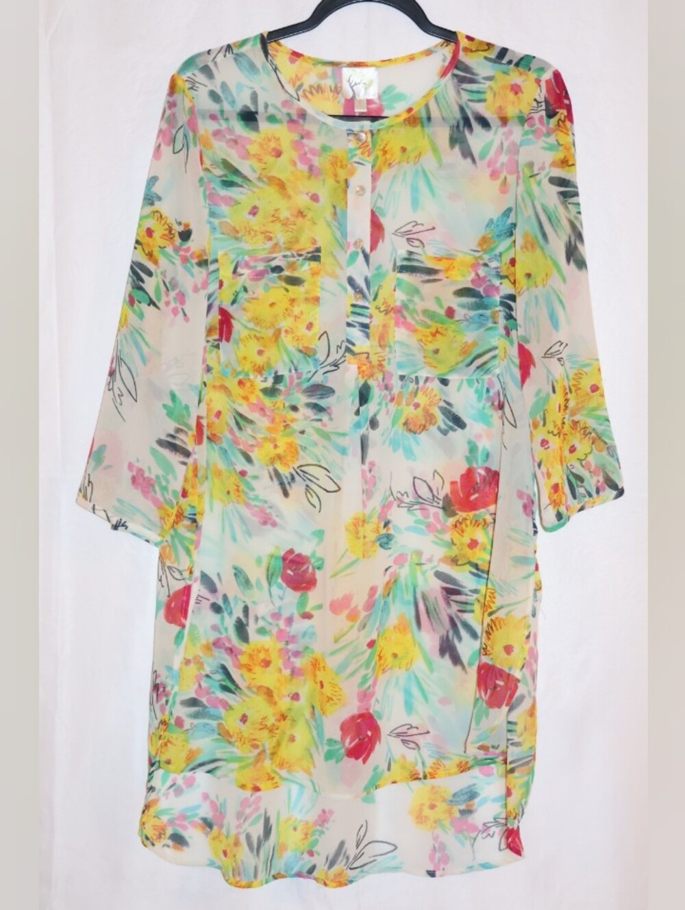 Fig & Flower Chiffon Floral Henley Tunic Dress.